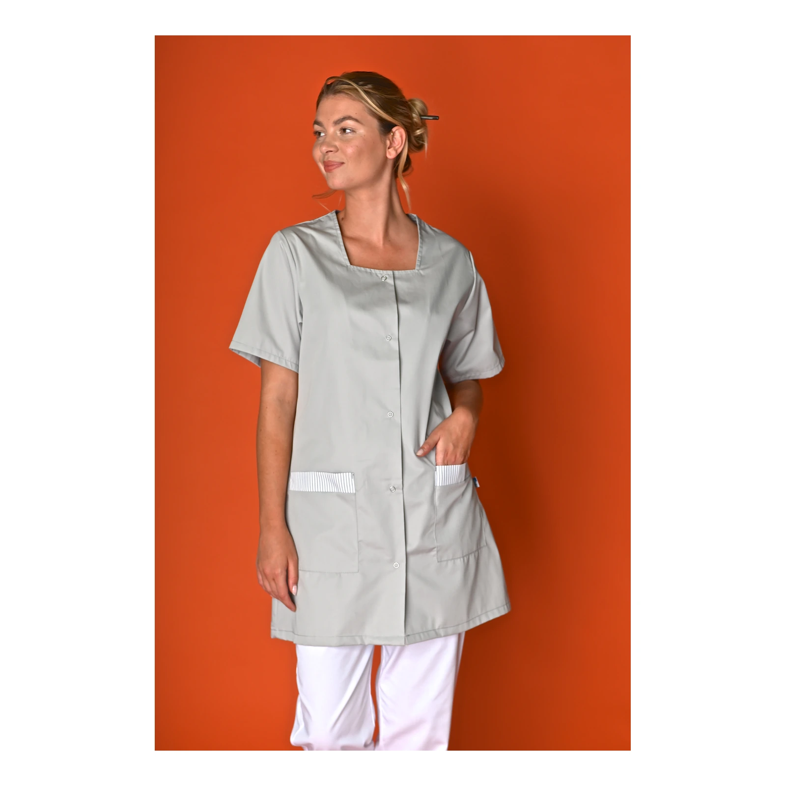 Blouse SNV DONNA — gris clair, portée, vue de face